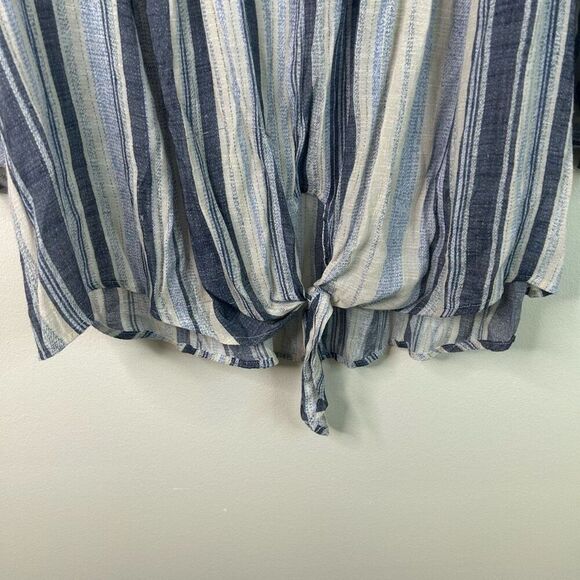 Cocomo Striped Button Front Roll Tab Sleeve Tunic Top 2X Blue White Tie Hem - Picture 3 of 10